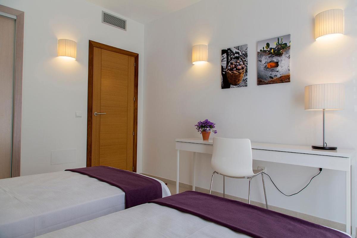 Apartamentos Proa - Emar Hotels Only Adults Es Pujols Exterior photo