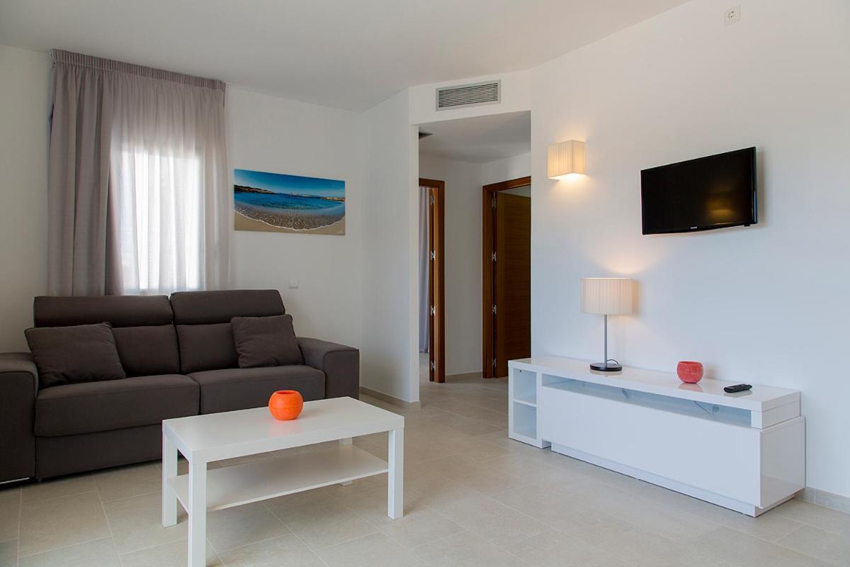 Apartamentos Proa - Emar Hotels Only Adults Es Pujols Exterior photo